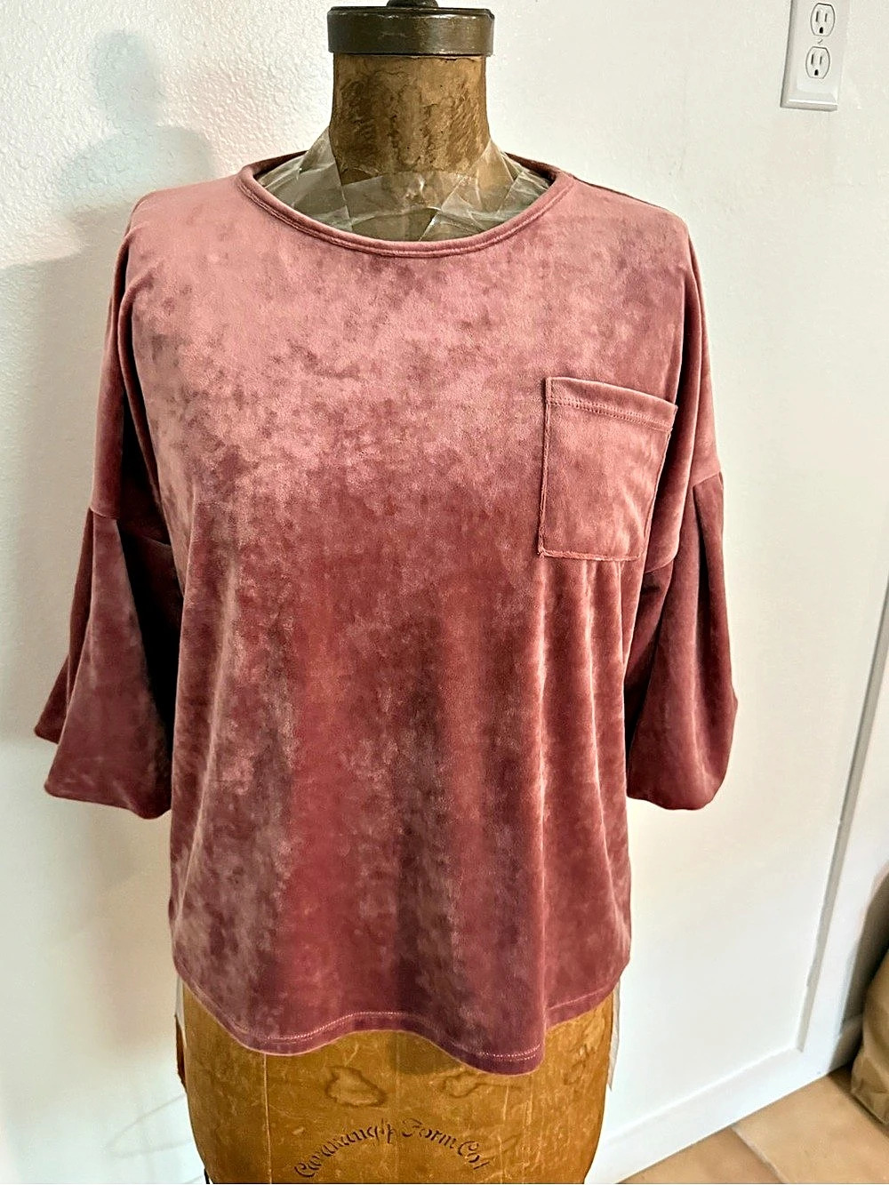 Set The Stage Velvet-Look Long Sleeve Top Pink XL NWT